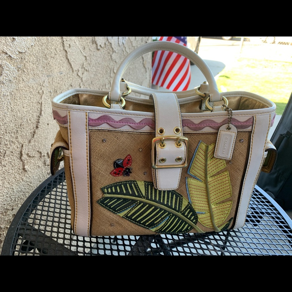 Handbag